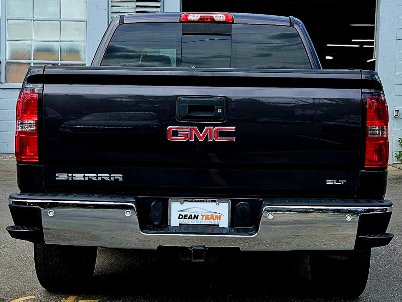 Used 2015 GMC Sierra 1500 SLT w/ SLT Crew Cab Value Package image 6