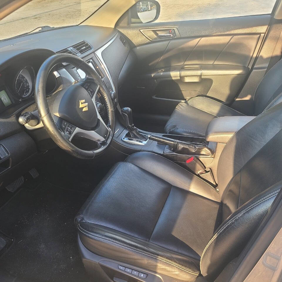 Used 2011 Suzuki Kizashi Sport SLS image 9