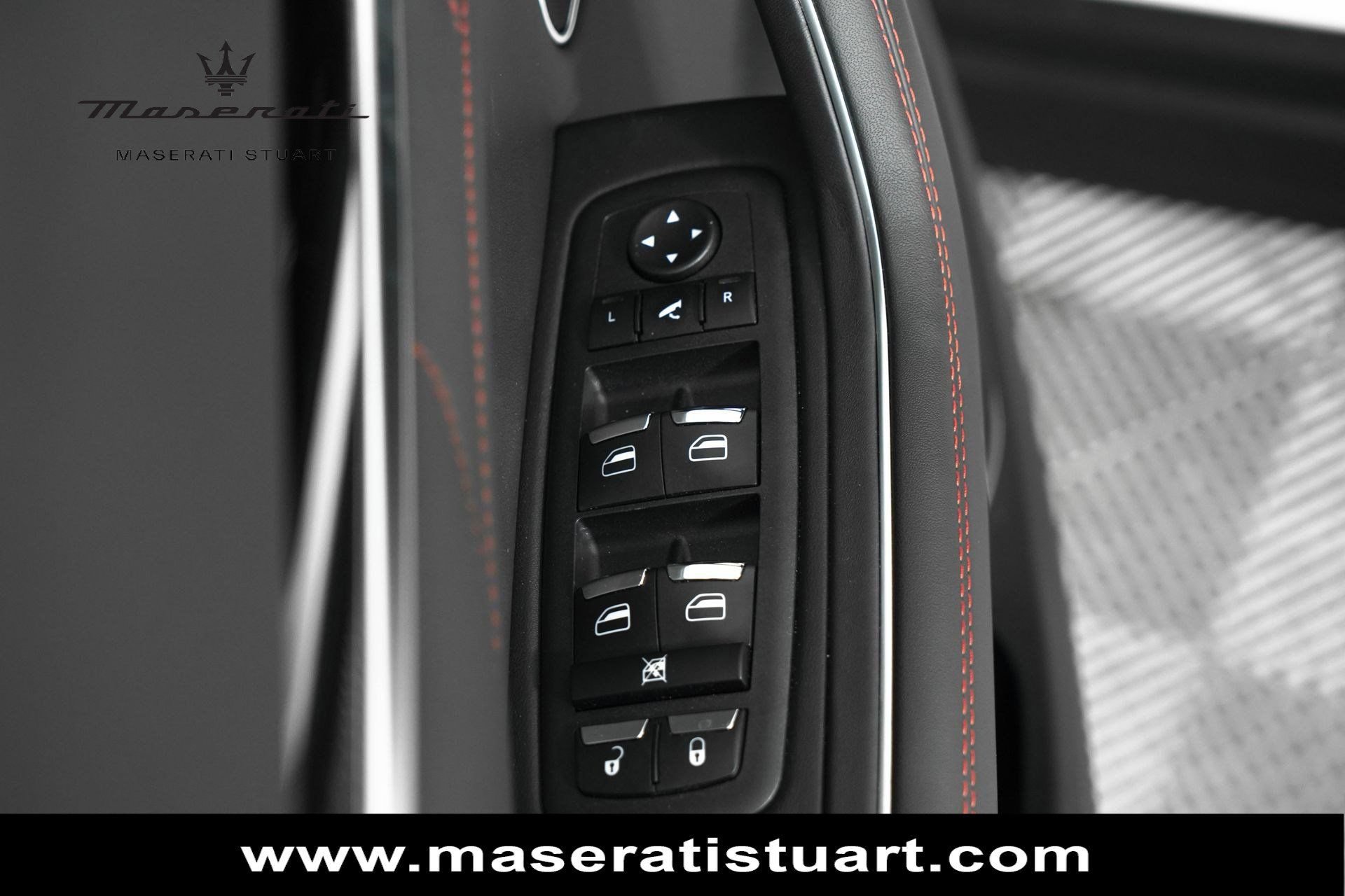 New 2024 Maserati Levante GT Ultima AWD/4WD image 21