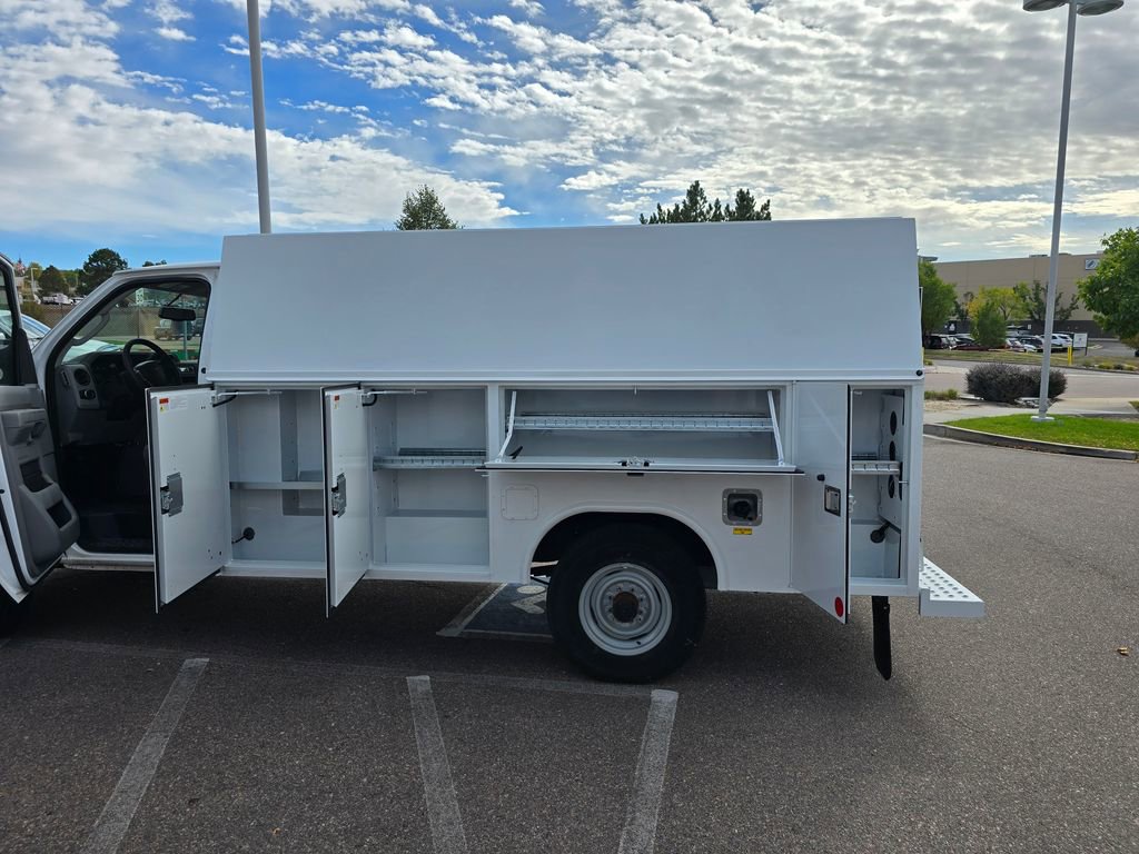 New 2026 Ford E-350 and Econoline 350 Super Duty w/ Power Equipment Group image 18