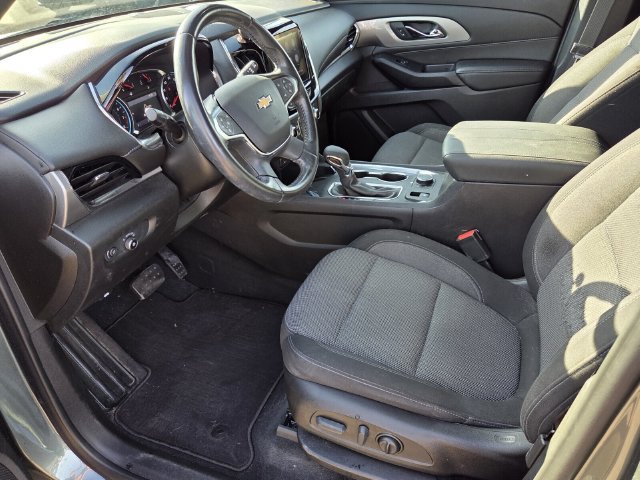 Certified 2022 Chevrolet Traverse LT FWD image 9