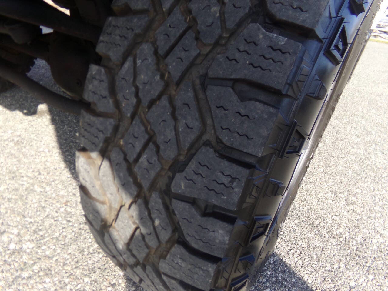 Used 2017 Jeep Wrangler Unlimited Sahara image 18