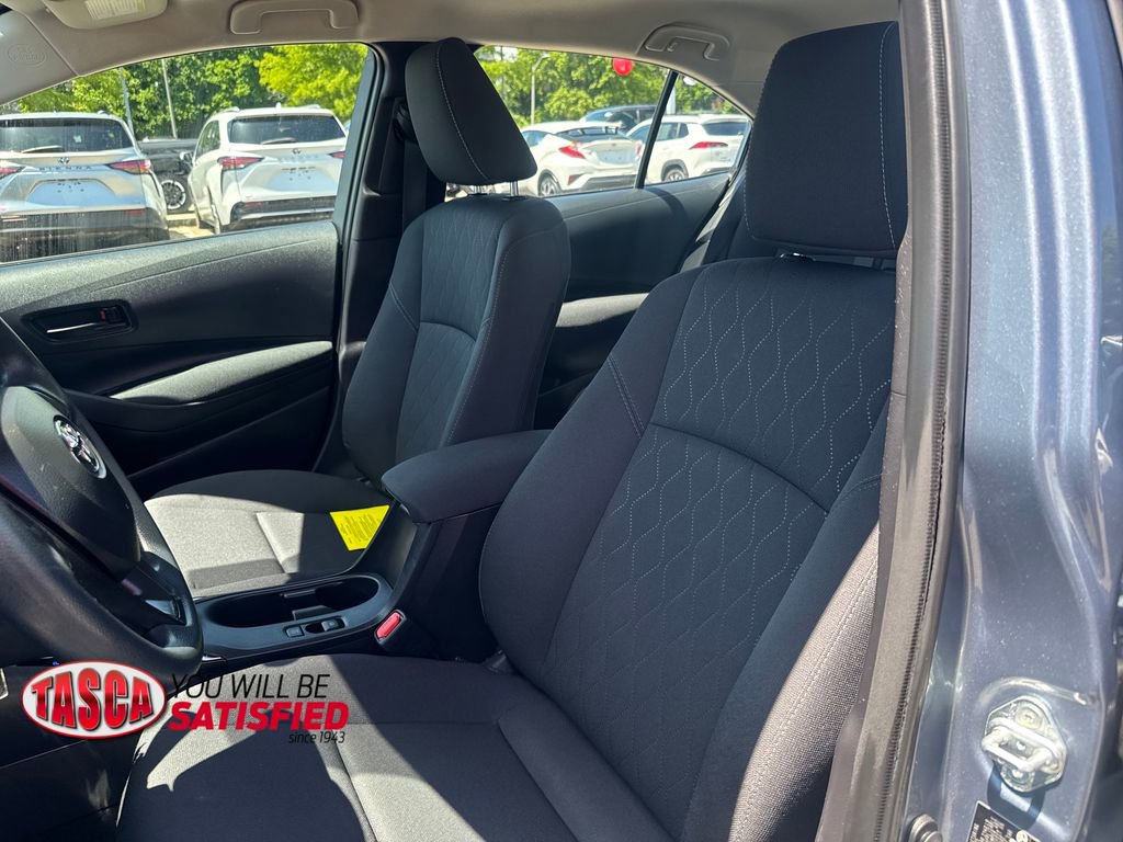 Used 2026 Toyota Corolla LE FWD image 14