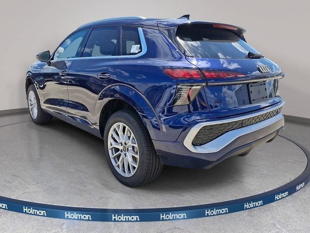 New 2026 Audi Q3 quattro 2.0T AWD/4WD image 2