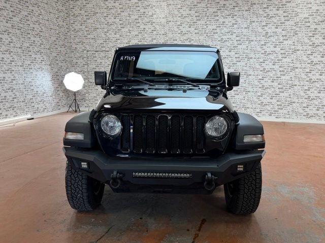 Used 2018 Jeep Wrangler Unlimited Sport S image 2