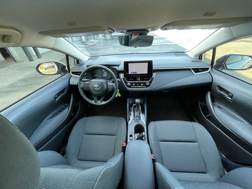 Used 2024 Toyota Corolla LE FWD image 21