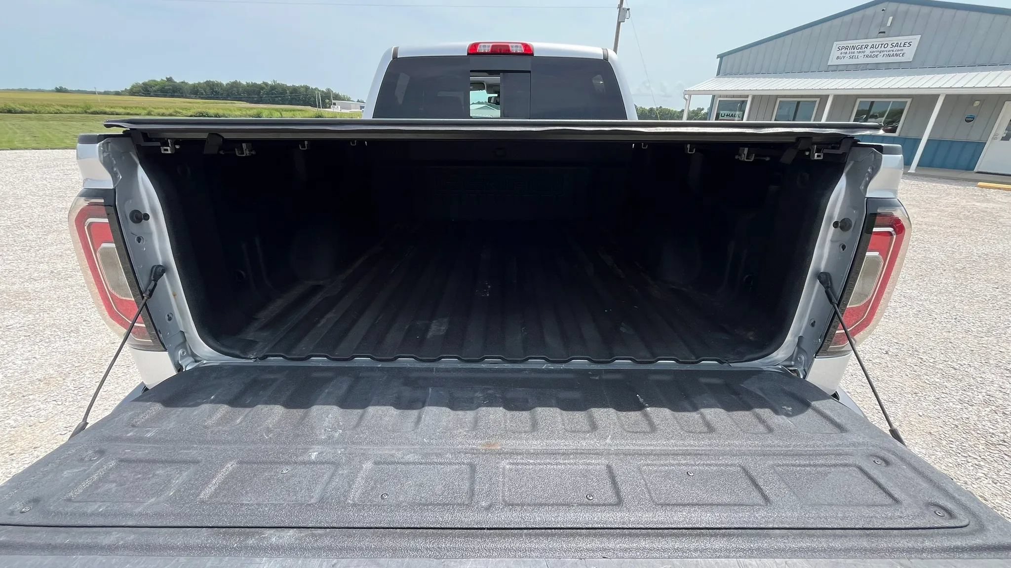 Used 2018 GMC Sierra 1500 Denali w/ Denali Ultimate Package AWD/4WD image 25