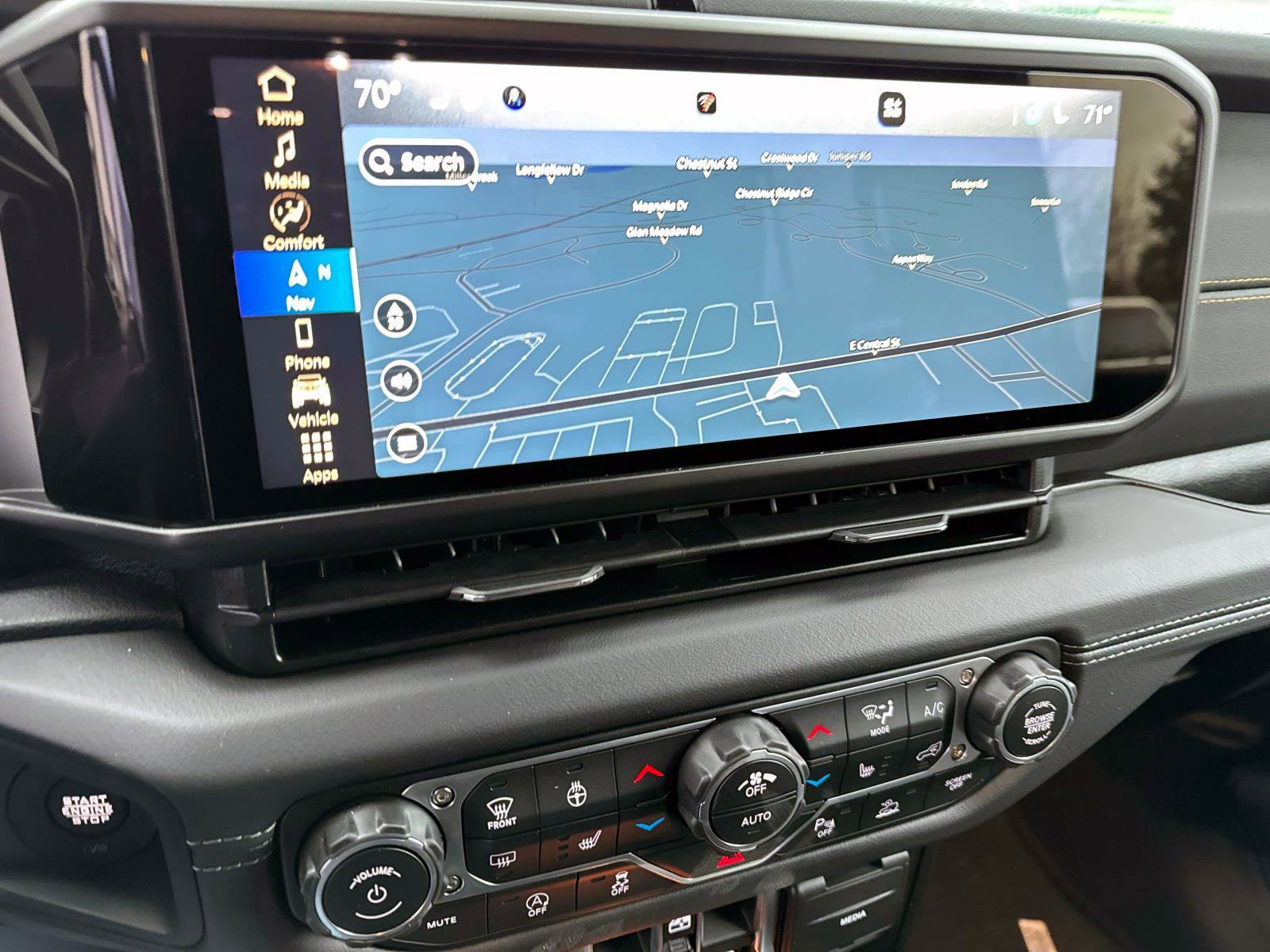 New 2026 Jeep Wrangler Unlimited Sahara image 15