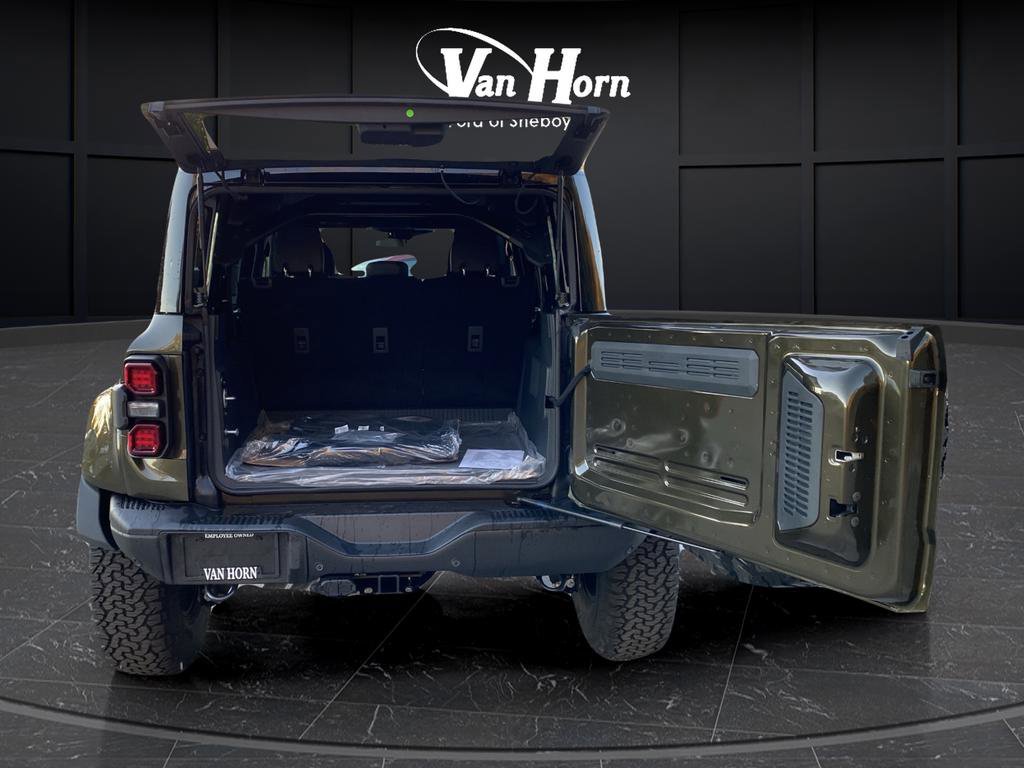 New 2025 Ford Bronco Raptor image 16