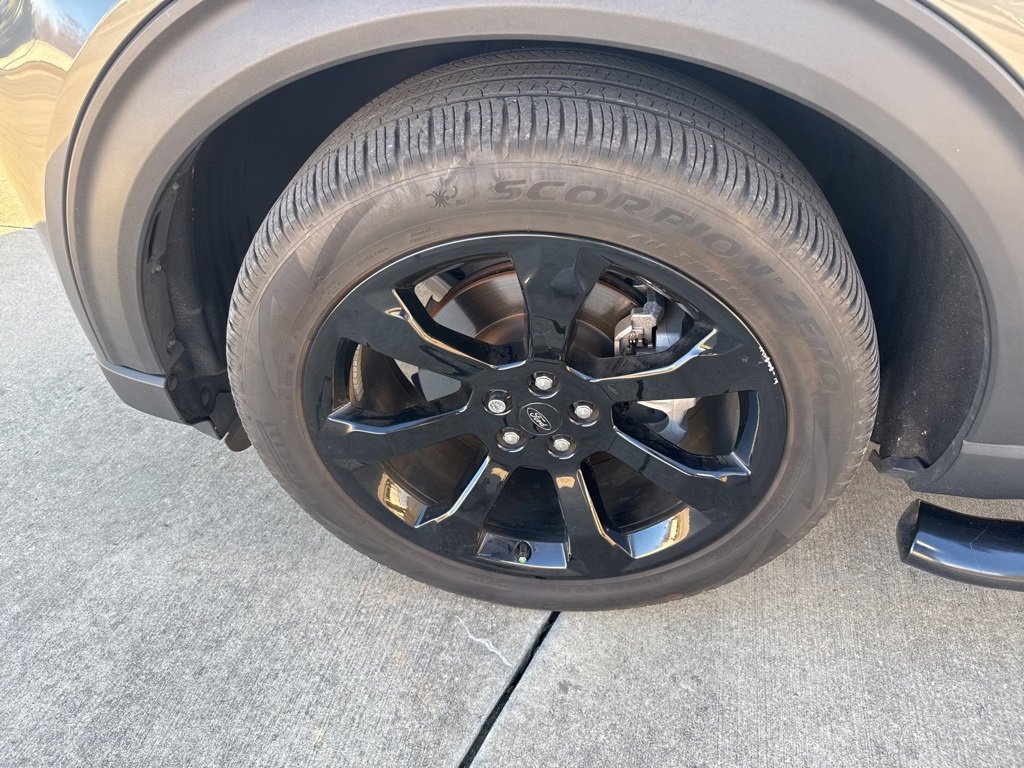 Certified 2023 Ford Explorer ST-Line w/ Class IV Trailer Tow Package image 21