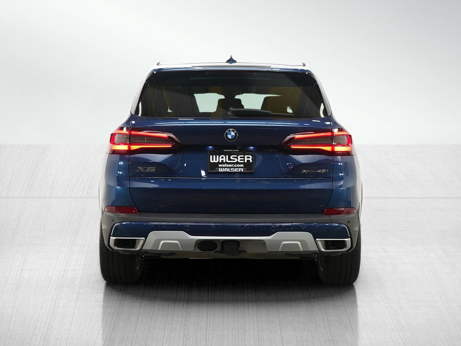 Used 2022 BMW X5 xDrive40i w/ Premium Package image 4