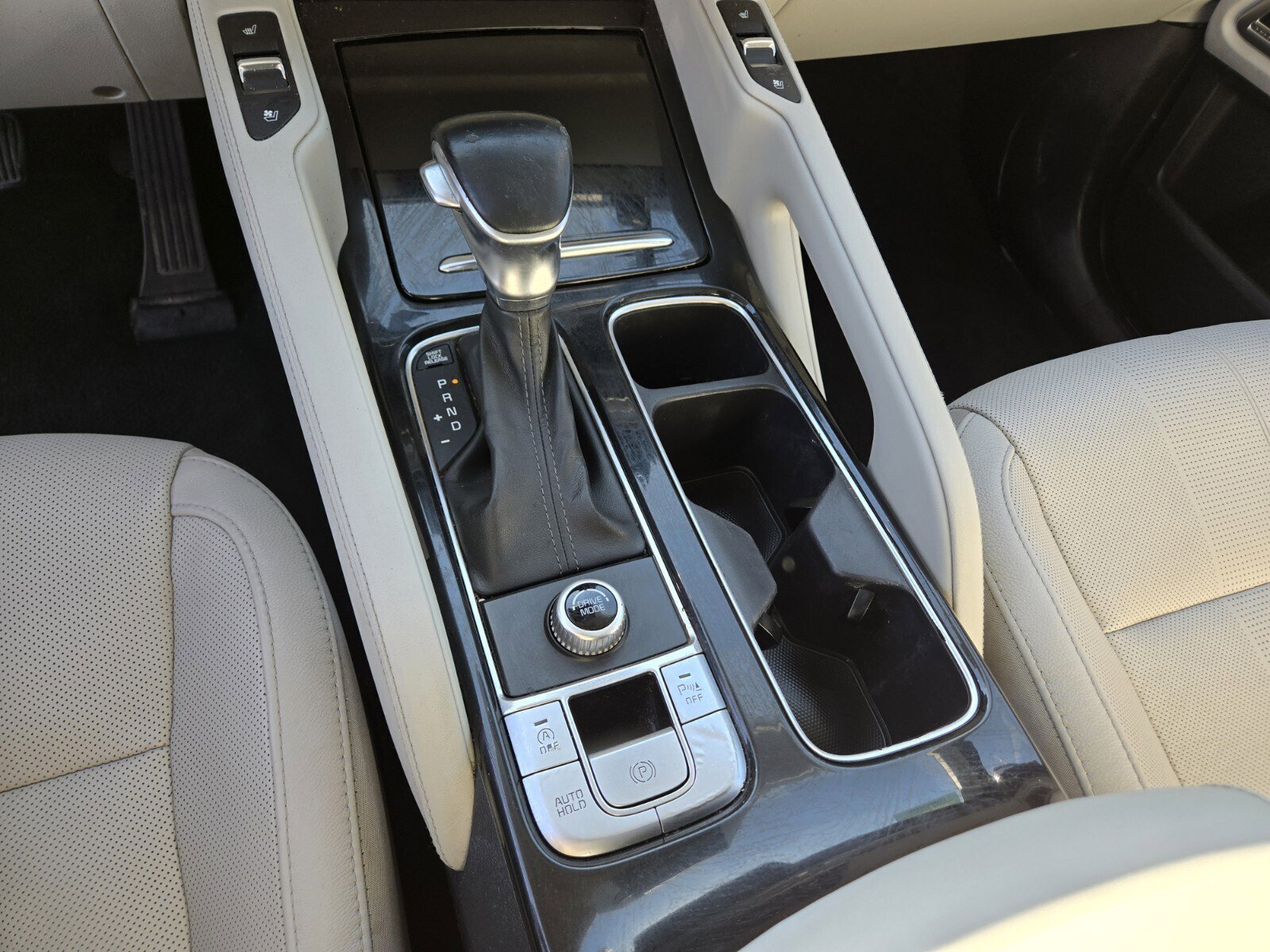 Used 2020 Kia Telluride EX w/ Towing Package image 22