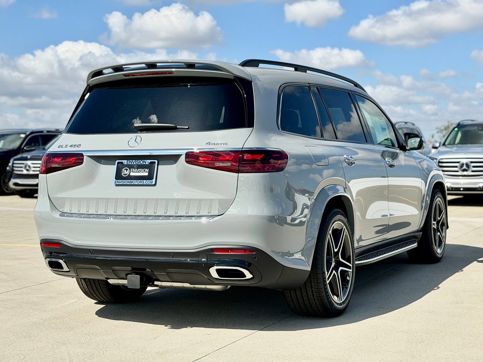 New 2026 Mercedes-Benz GLS 450 4MATIC image 10