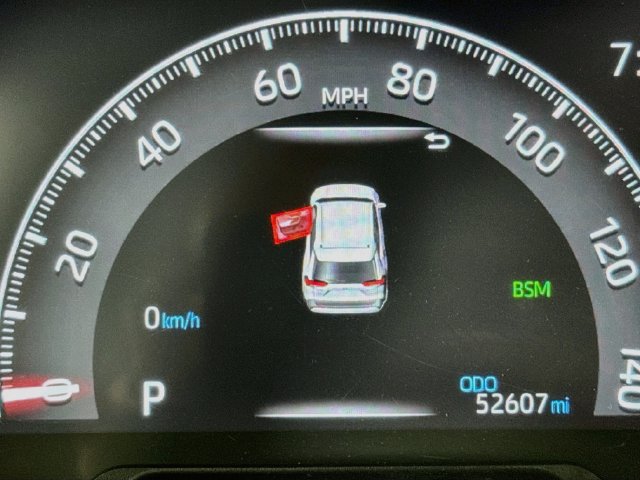 Used 2022 Toyota RAV4 Limited FWD image 13