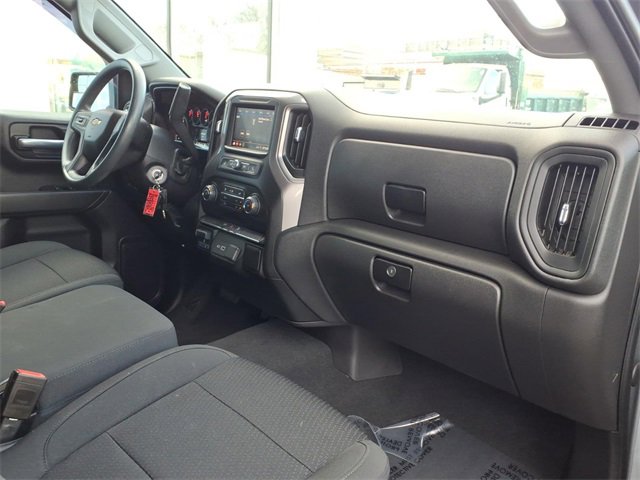 Certified 2021 Chevrolet Silverado 1500 Custom w/ LPO, Dark Essentials Package image 8