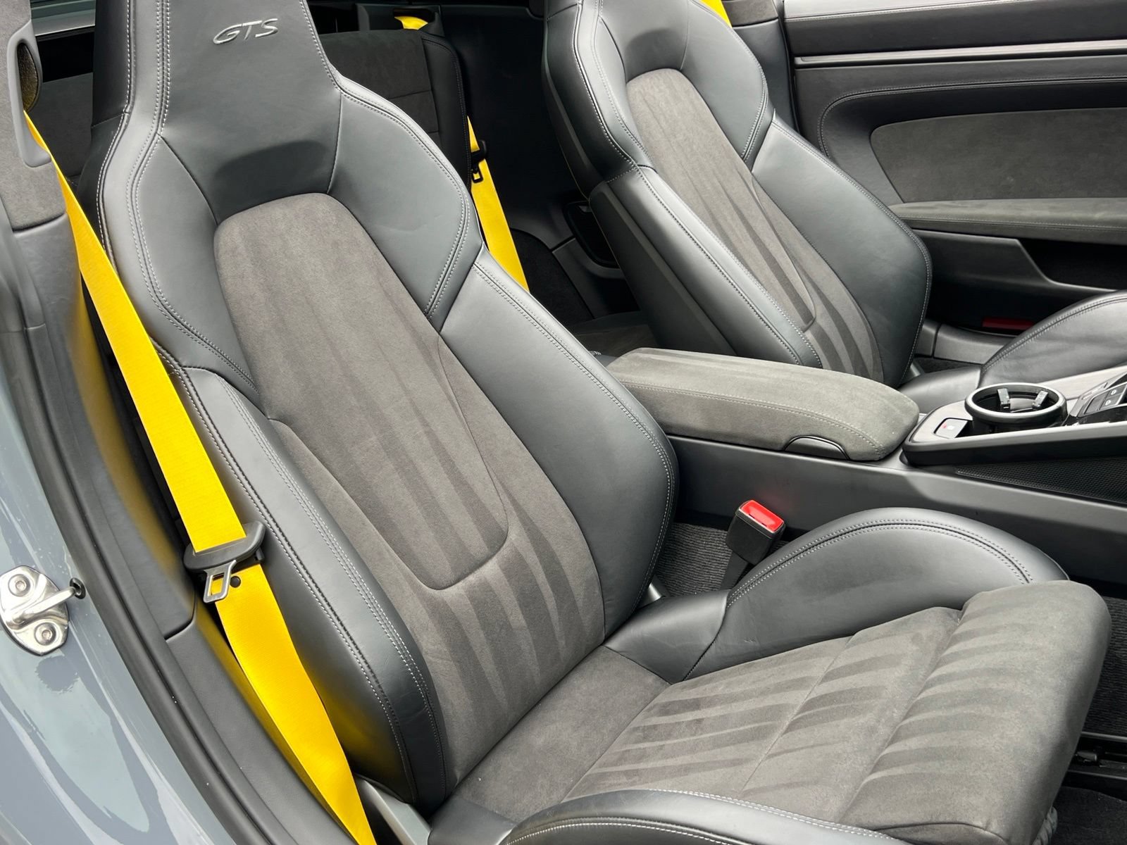 Certified 2024 Porsche 911 Targa 4 GTS AWD/4WD image 27