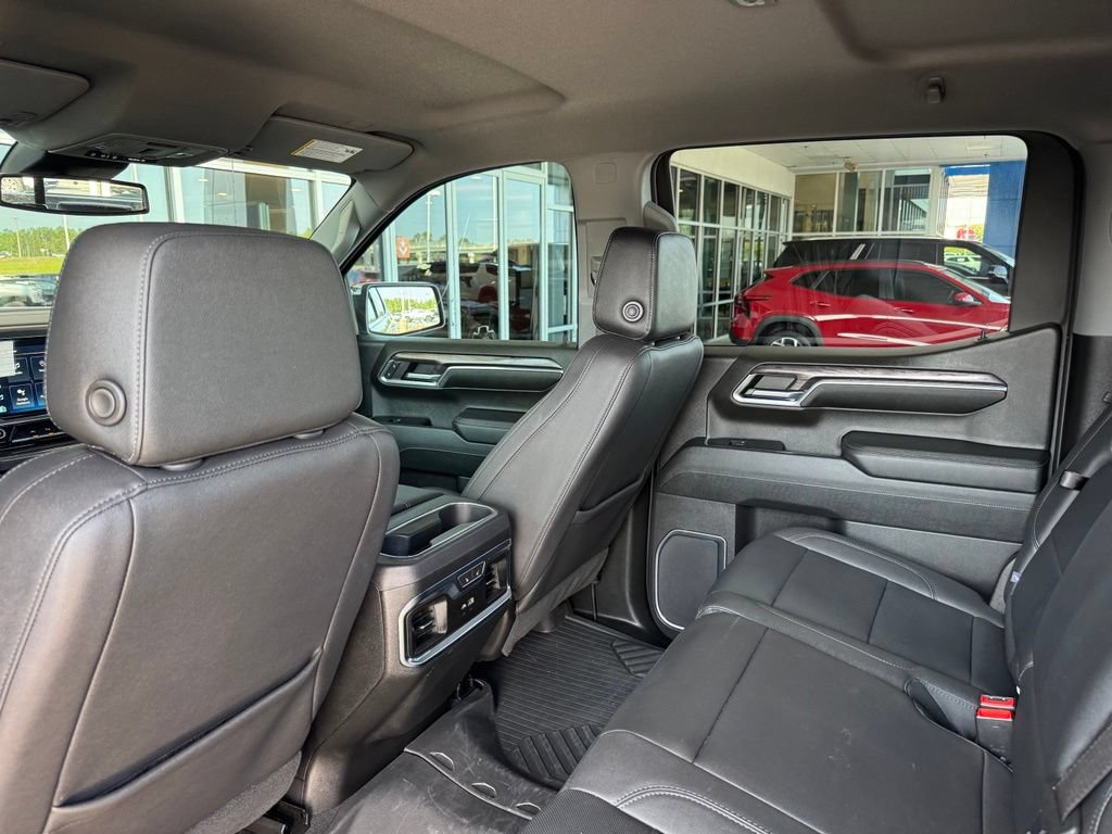 Used 2023 Chevrolet Silverado 1500 LTZ AWD/4WD image 22