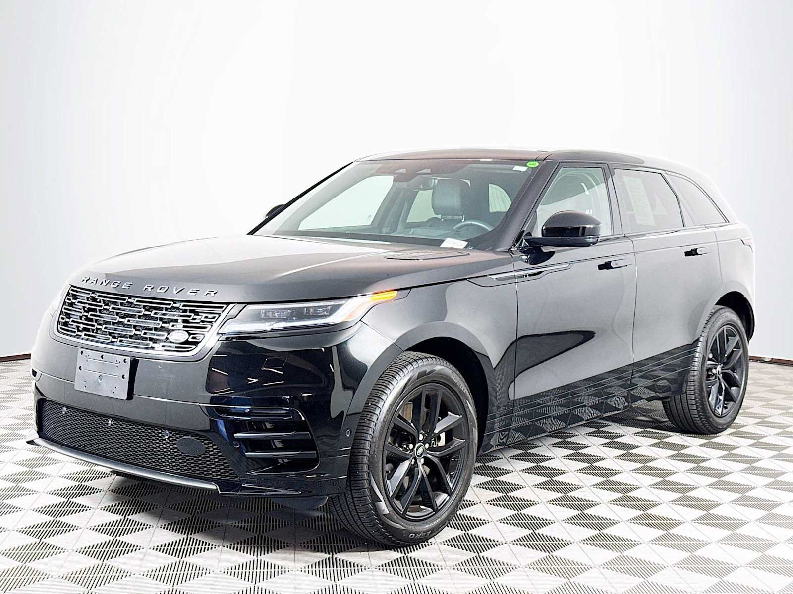 Used 2026 Land Rover Range Rover Velar Dynamic SE AWD/4WD image 1