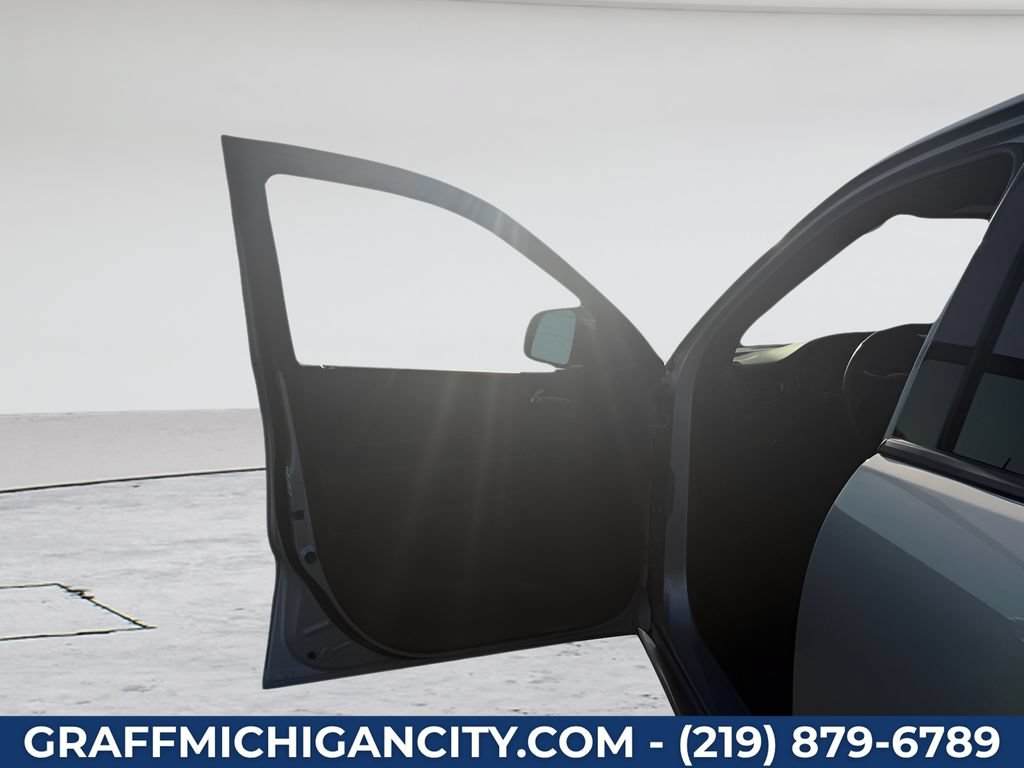 Used 2024 Dodge Durango GT AWD/4WD image 9