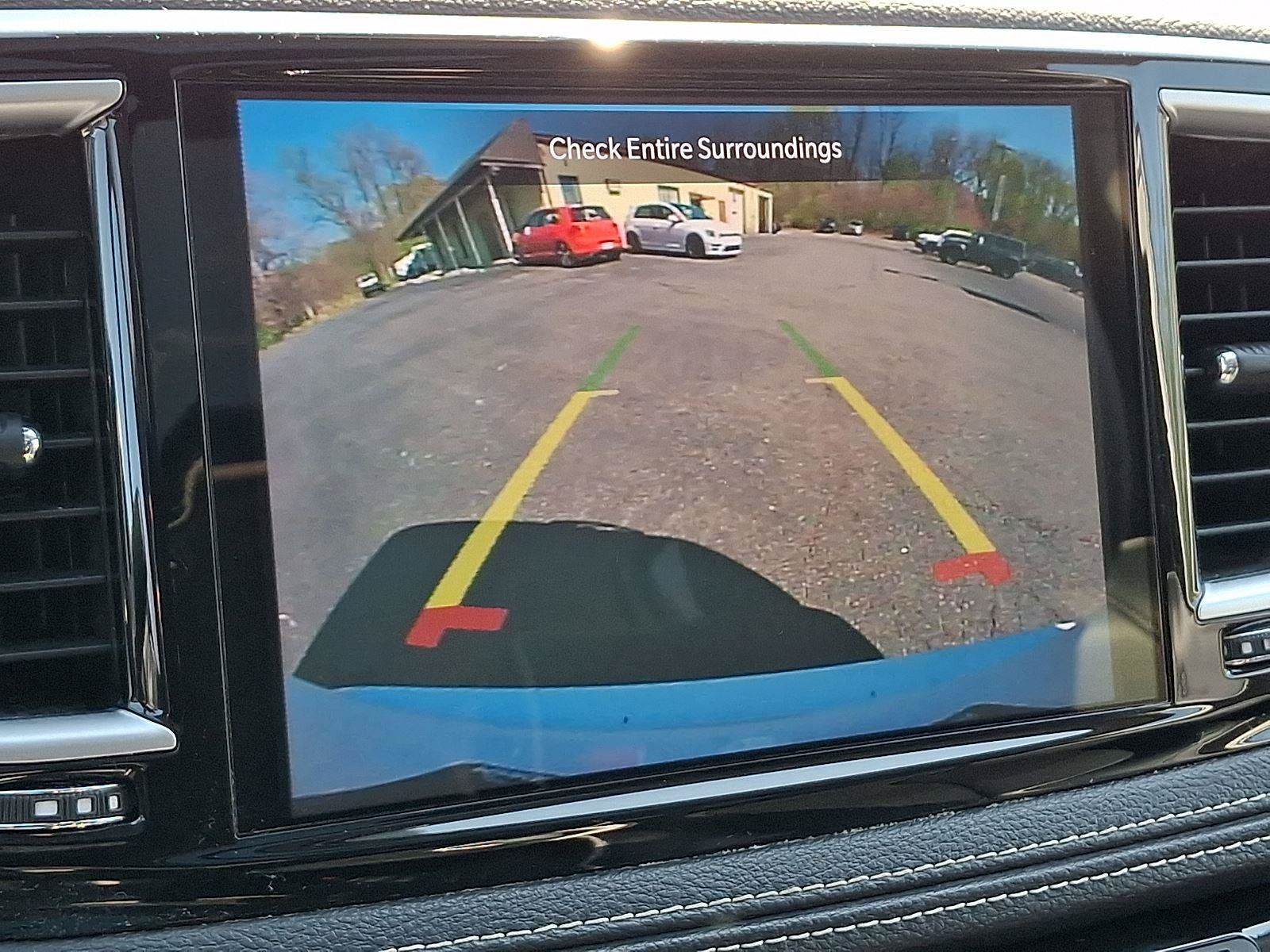 Certified 2024 Chrysler Pacifica Limited FWD image 22