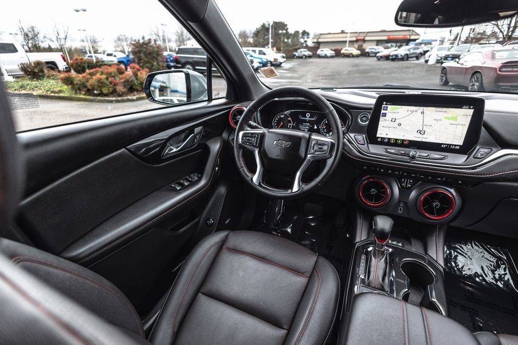 Used 2025 Chevrolet Blazer RS AWD/4WD image 22
