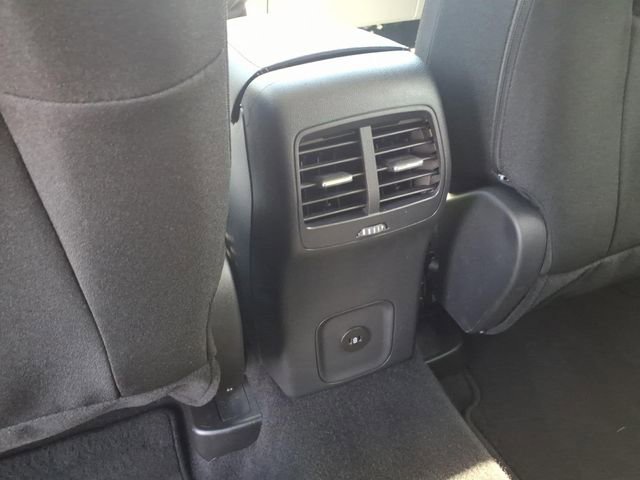 Used 2025 Ford Escape Active FWD image 9