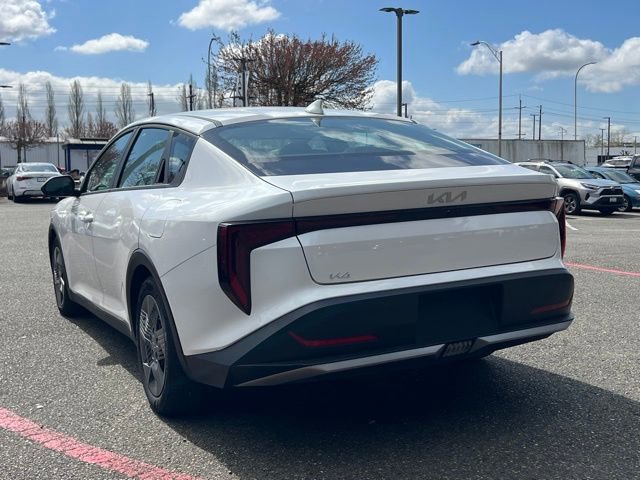 Certified 2025 Kia K4 LX image 7