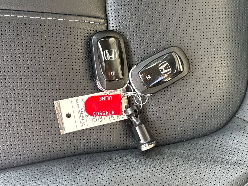 Used 2024 Honda Pilot Elite image 29