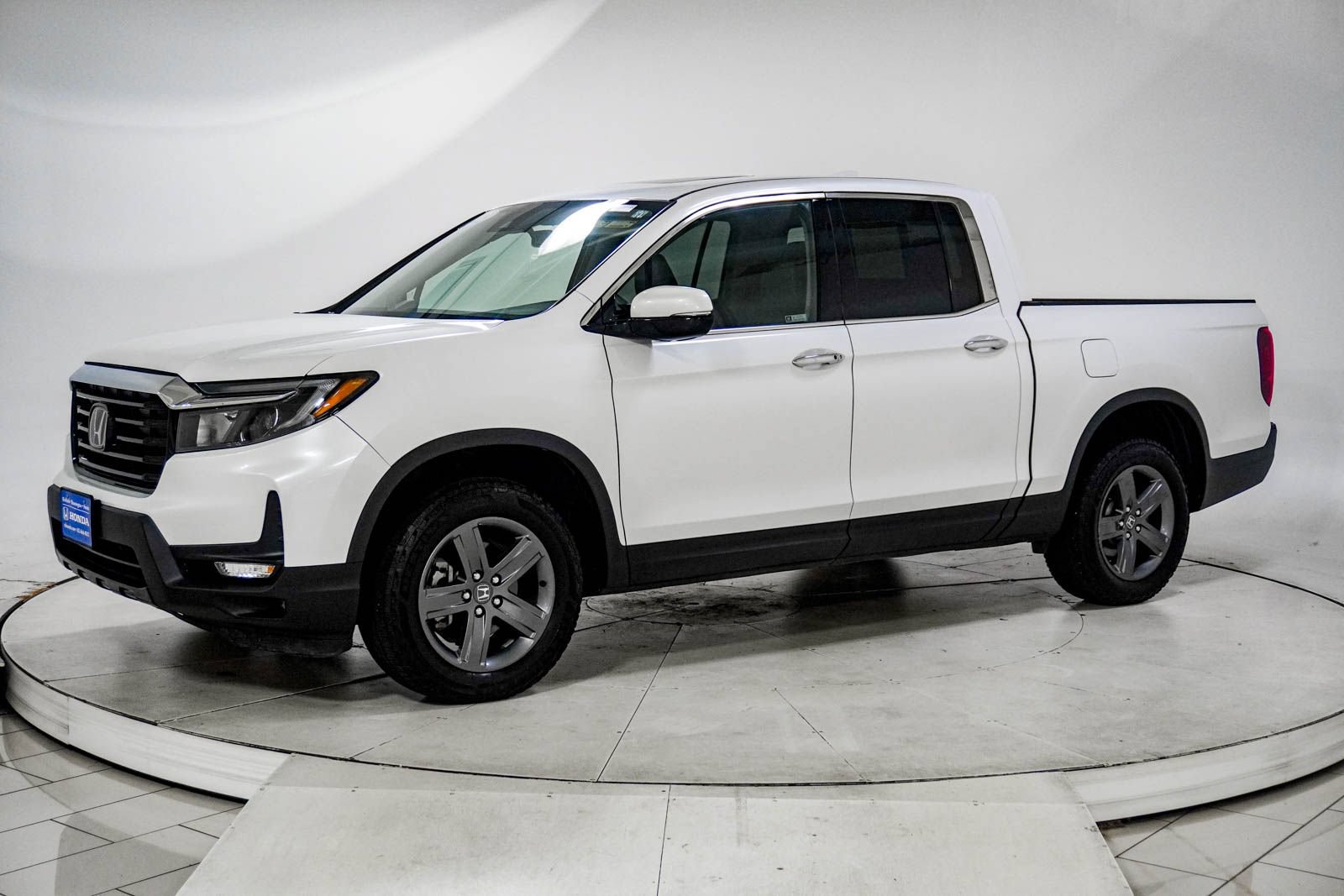 Used 2023 Honda Ridgeline RTL-E image 4