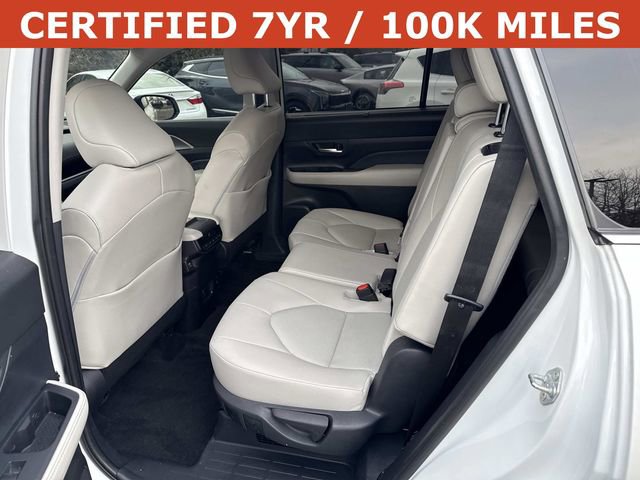 Used 2024 Toyota Grand Highlander XLE image 16