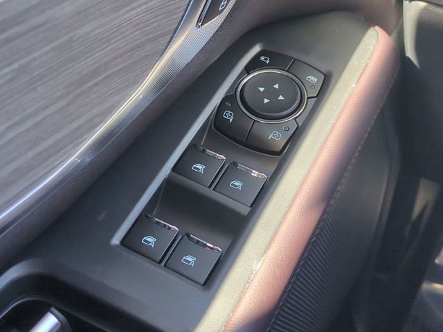New 2025 Ford Expedition Platinum w/ Platinum Ultimate Package AWD/4WD image 24