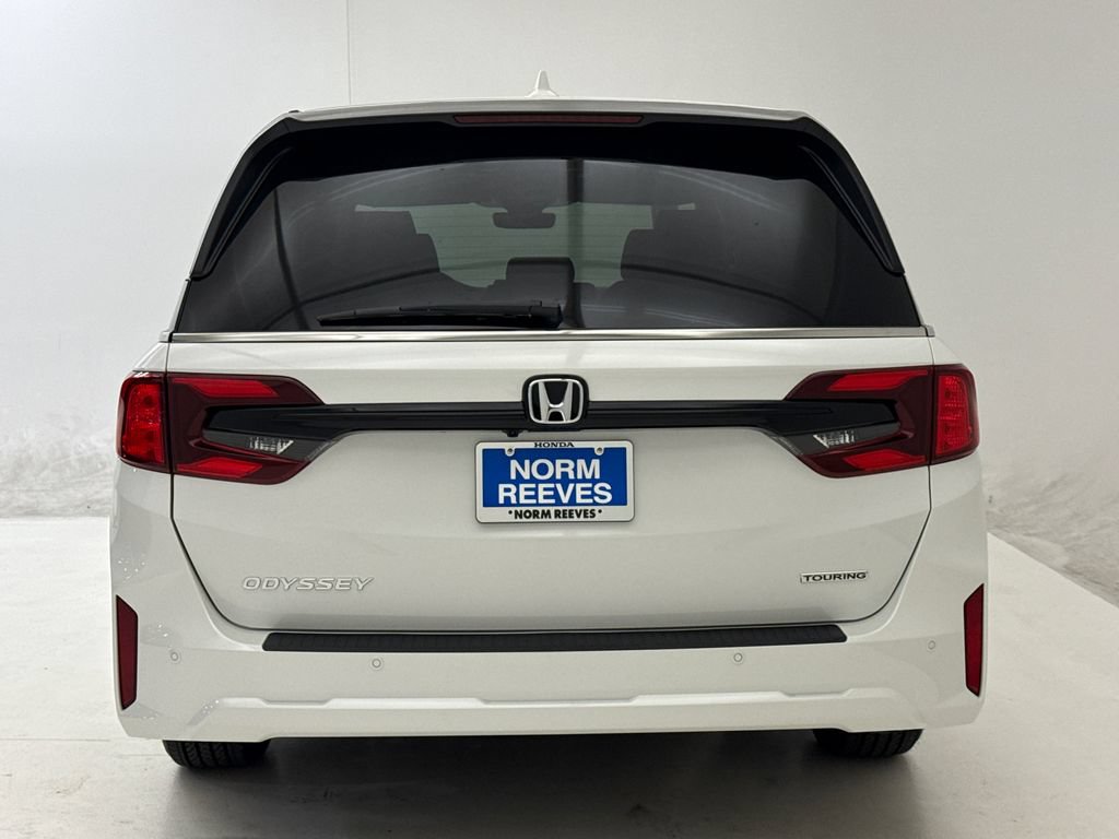 New 2026 Honda Odyssey Touring image 9