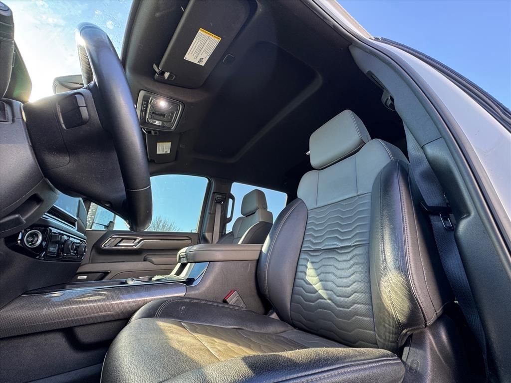 Used 2024 Chevrolet Silverado 2500 ZR2 w/ LPO, Dark Essentials Package image 18