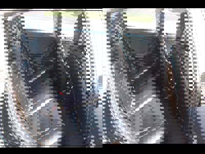 Used 2018 Tesla Model 3 Performance image 14