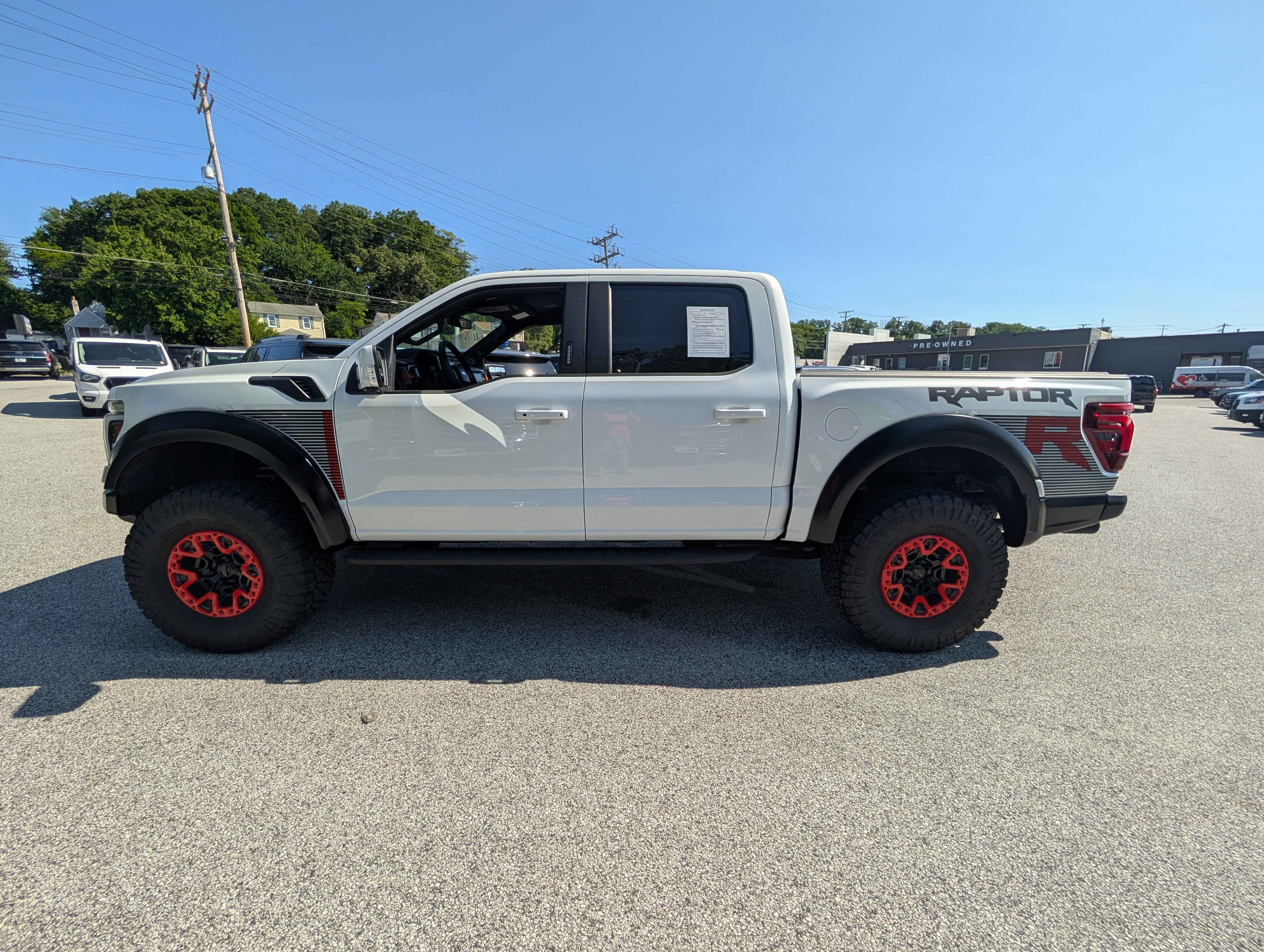 Certified 2025 Ford F150 Raptor w/ Equipment Group 803A Raptor R AWD/4WD image 3