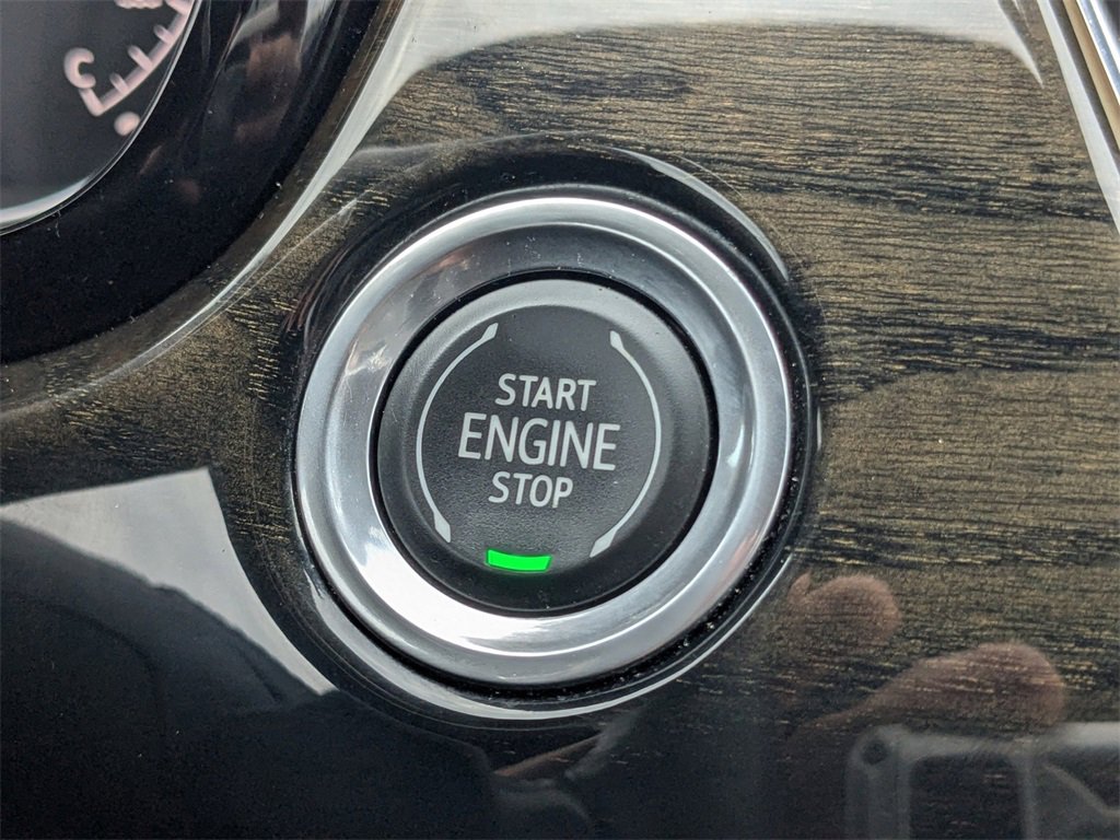 Used 2021 Cadillac XT6 Premium Luxury image 31