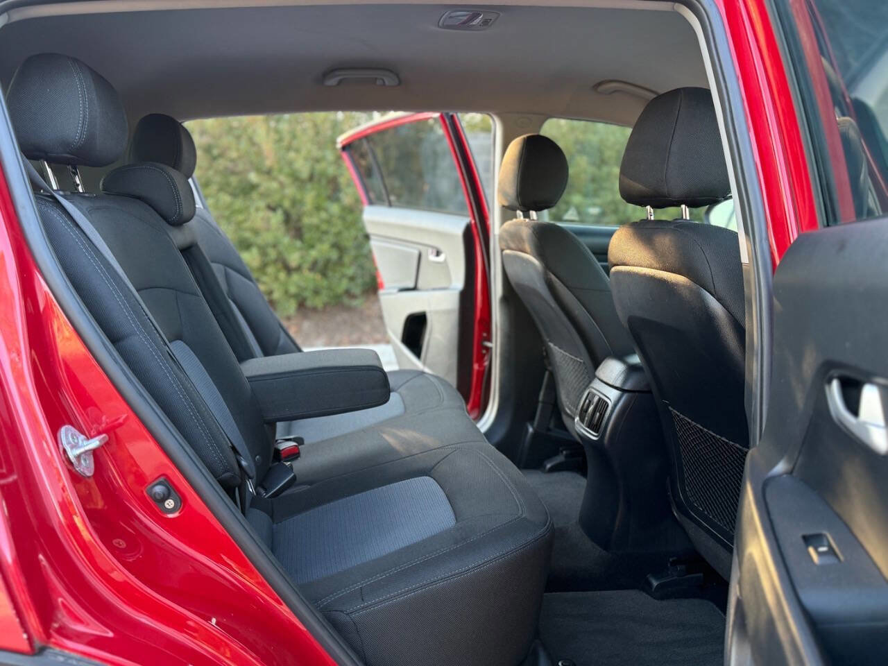 Used 2014 Kia Sportage LX image 19
