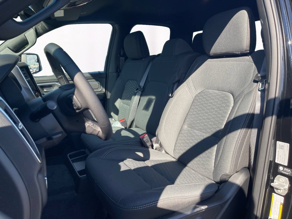 New 2026 RAM 1500 Big Horn AWD/4WD image 9