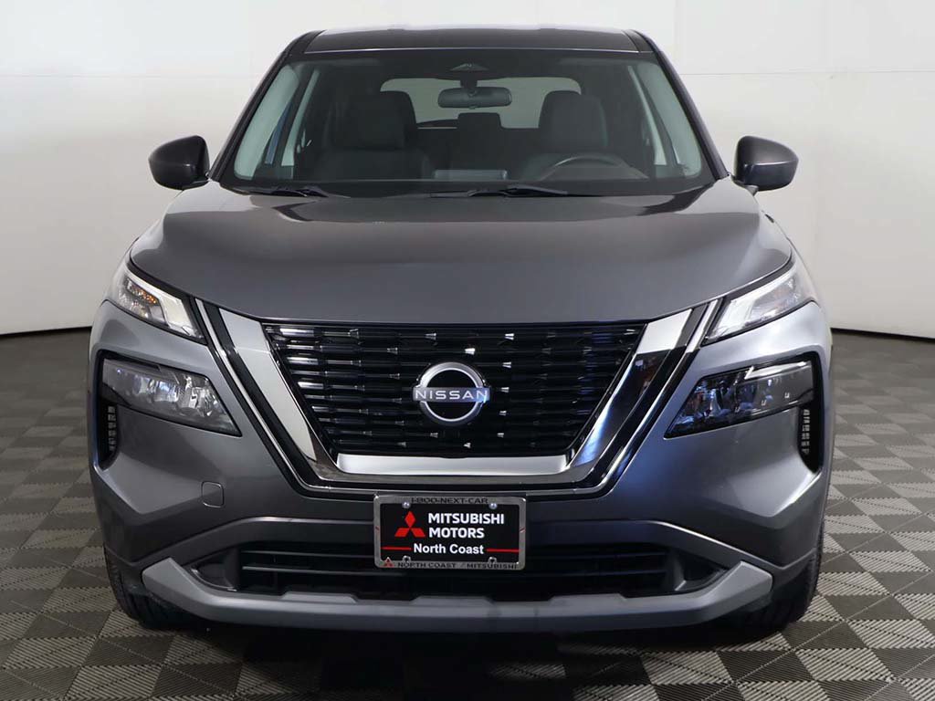 Used 2023 Nissan Rogue S AWD/4WD image 8