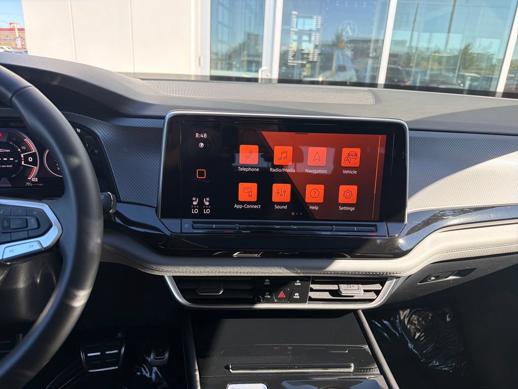 Certified 2026 Volkswagen Atlas Peak Edition AWD/4WD image 20