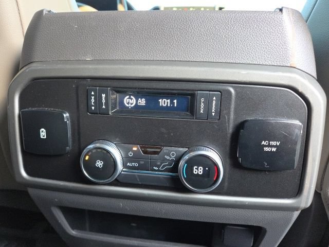 Used 2019 Ford Expedition XLT w/ Equipment Group 202A RWD image 20