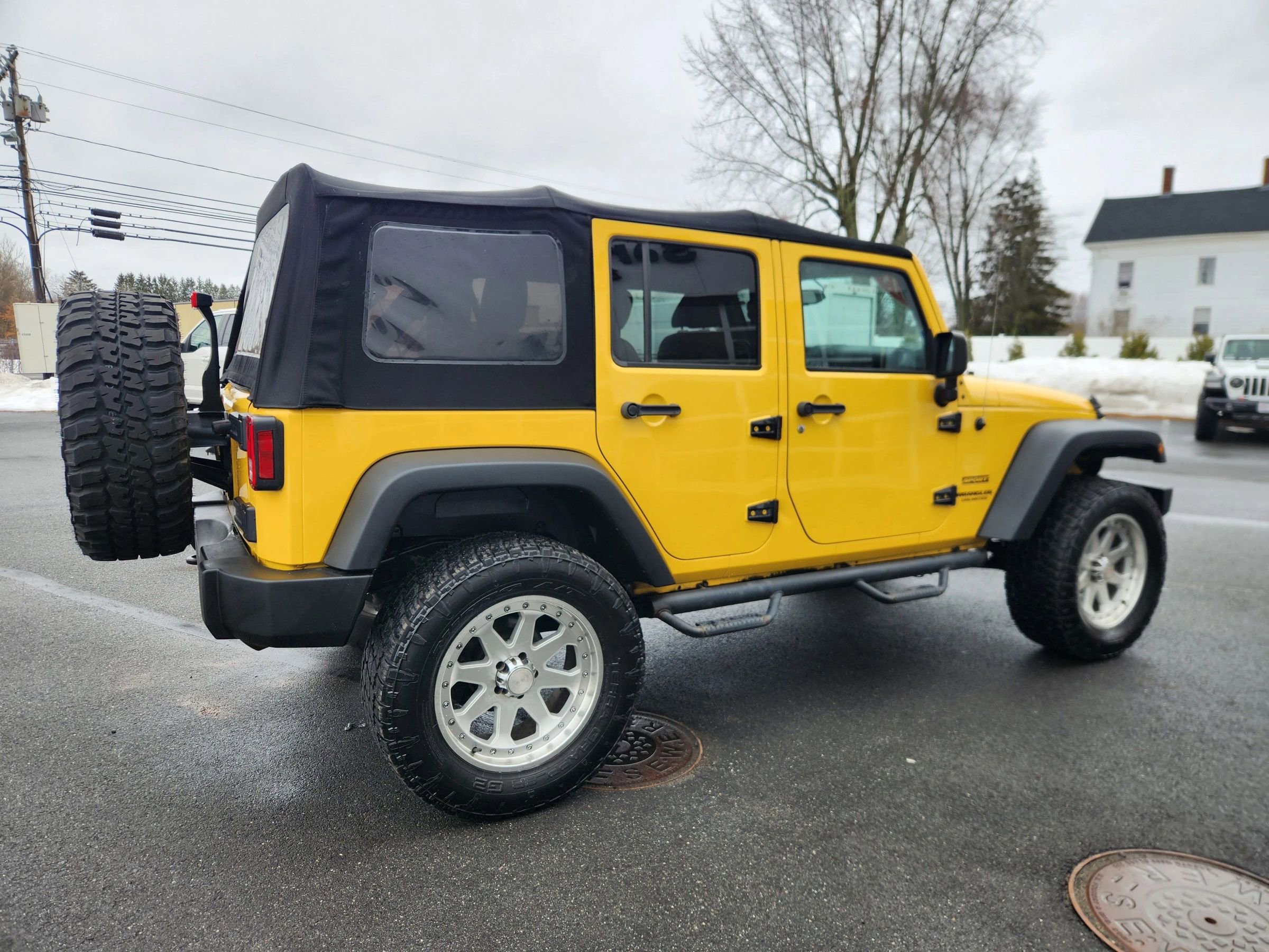 Used 2015 Jeep Wrangler Unlimited Sport w/ Quick Order Package 24S image 17