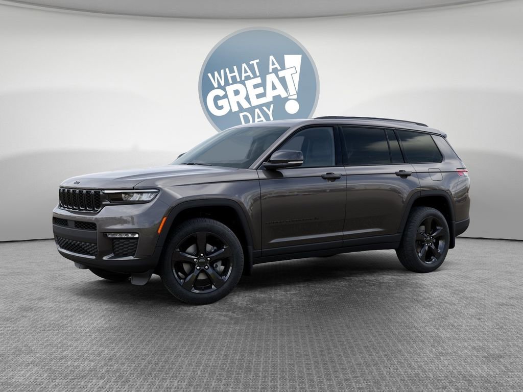 New 2025 Jeep Grand Cherokee L Limited w/ Black Appearance Package AWD/4WD image 3