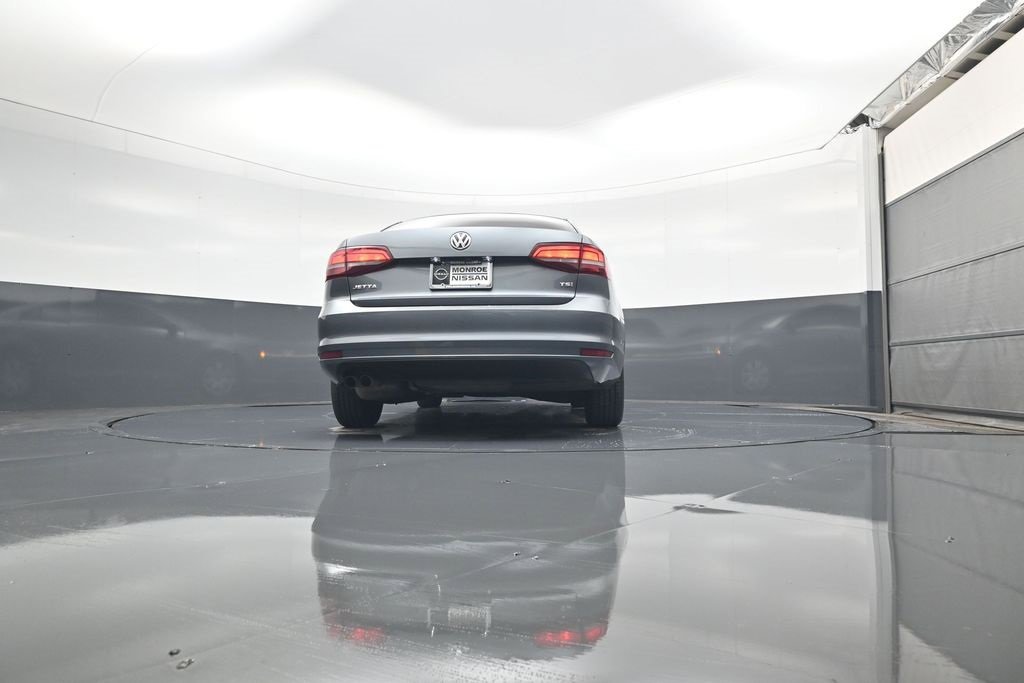Used 2017 Volkswagen Jetta S image 21
