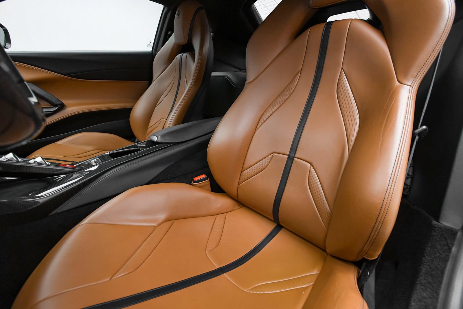 Used 2018 Ferrari 812 Superfast RWD image 13