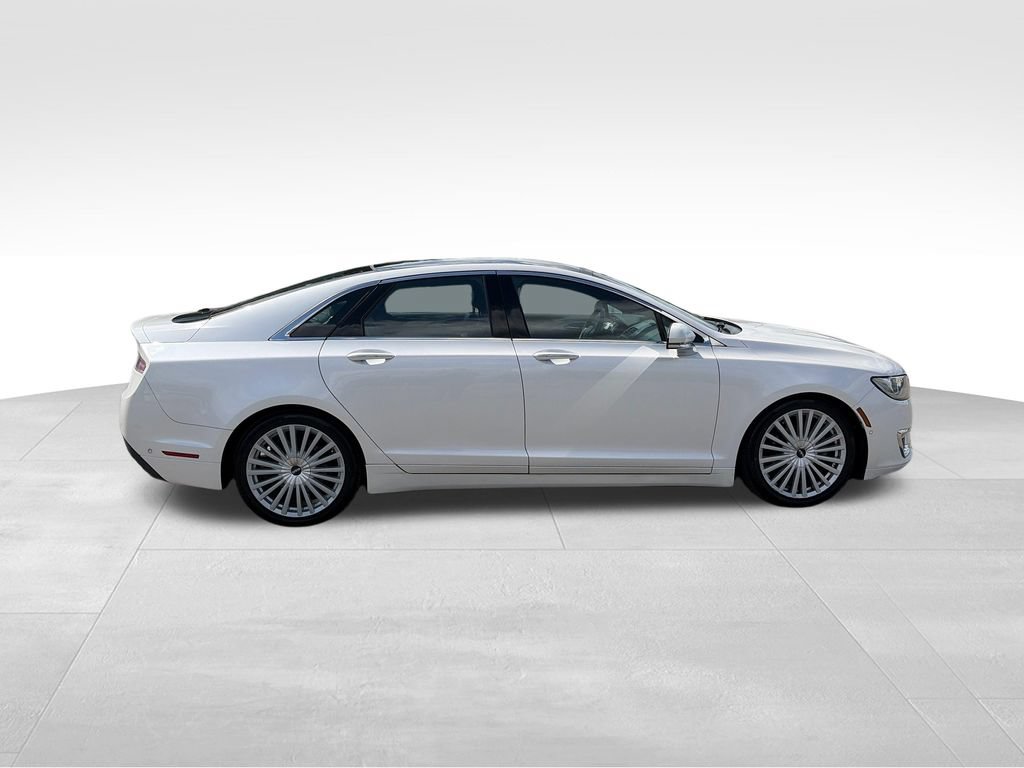 Used 2017 Lincoln MKZ Reserve w/ Luxury Package AWD/4WD image 7