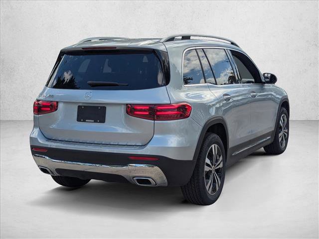 New 2026 Mercedes-Benz GLB 250 image 2