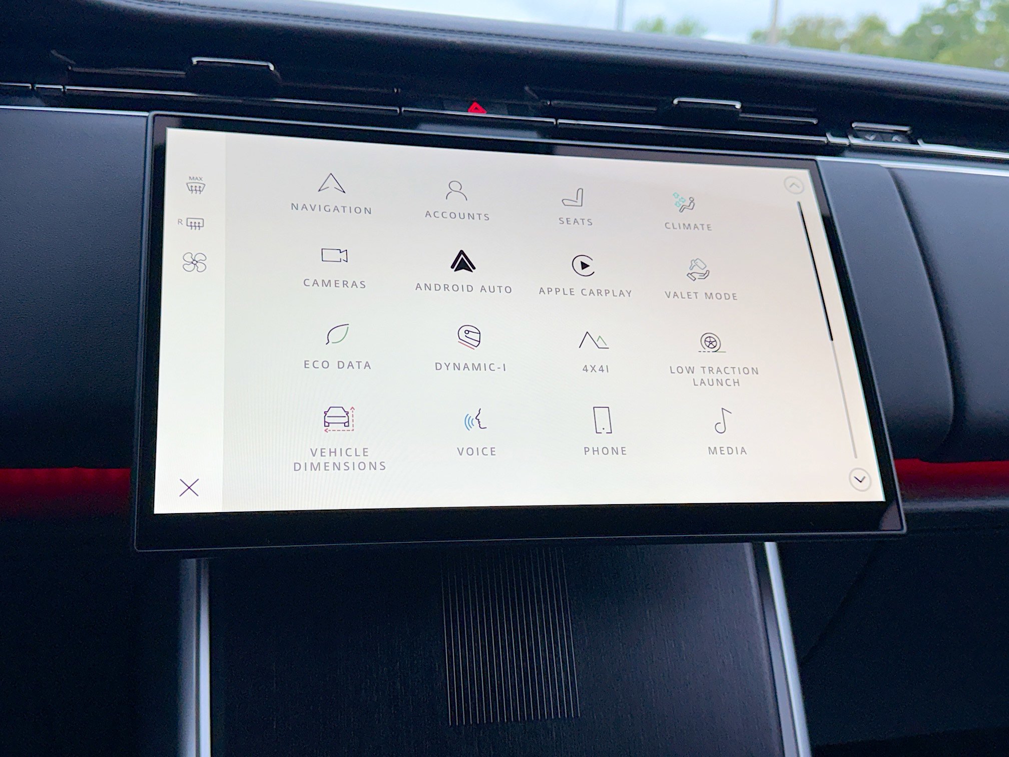 New 2026 Land Rover Range Rover Autobiography image 29