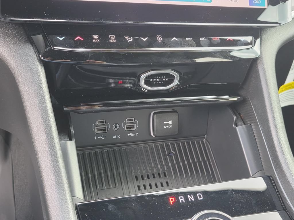 New 2026 Jeep Grand Cherokee Altitude RWD image 25