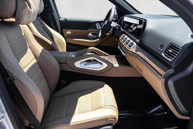 New 2026 Mercedes-Benz GLS 450 4MATIC image 28